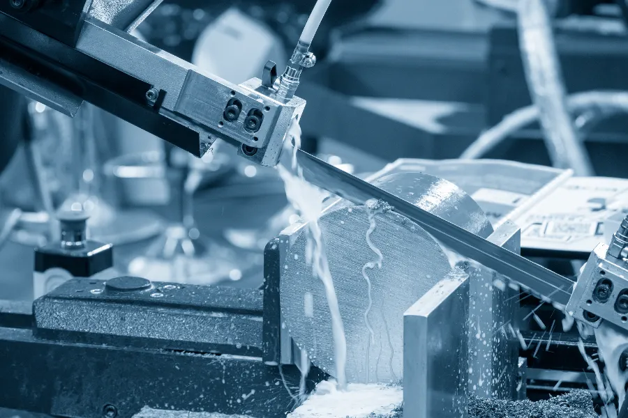 ESTARO steel cutting